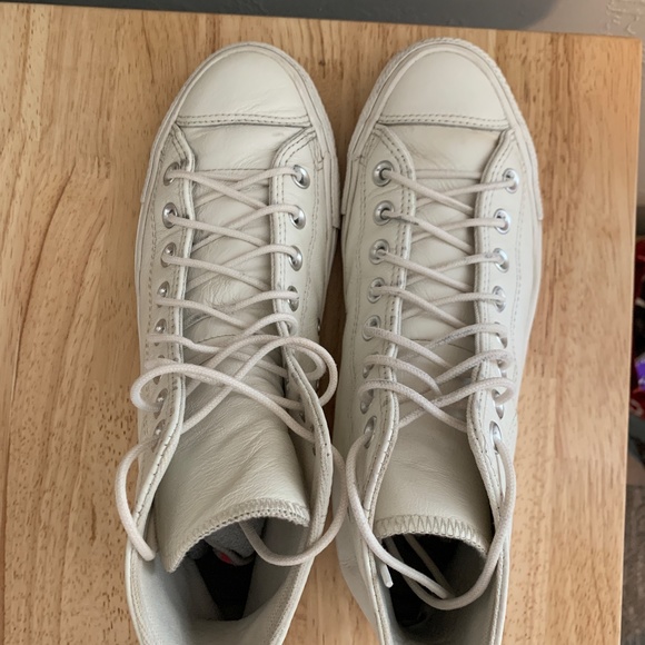 Converse White Leather High-Tops Mens Size 7.5 Womens Size 9.5 - Picture 7 of 8